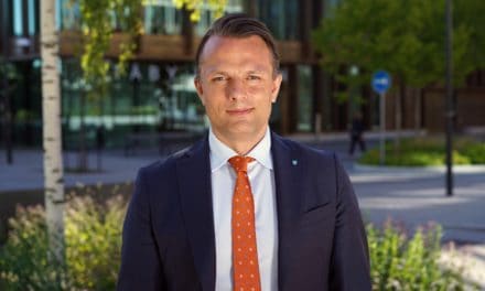 Han gläds med de unga: Täby är bäst att bo i!