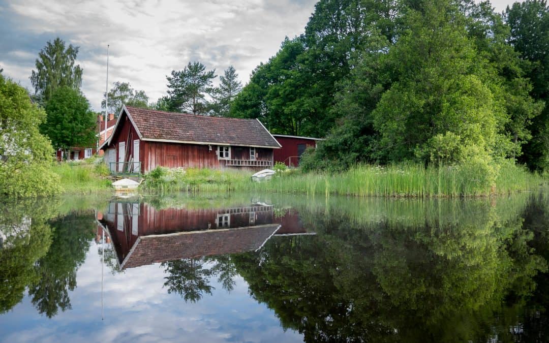 red barn