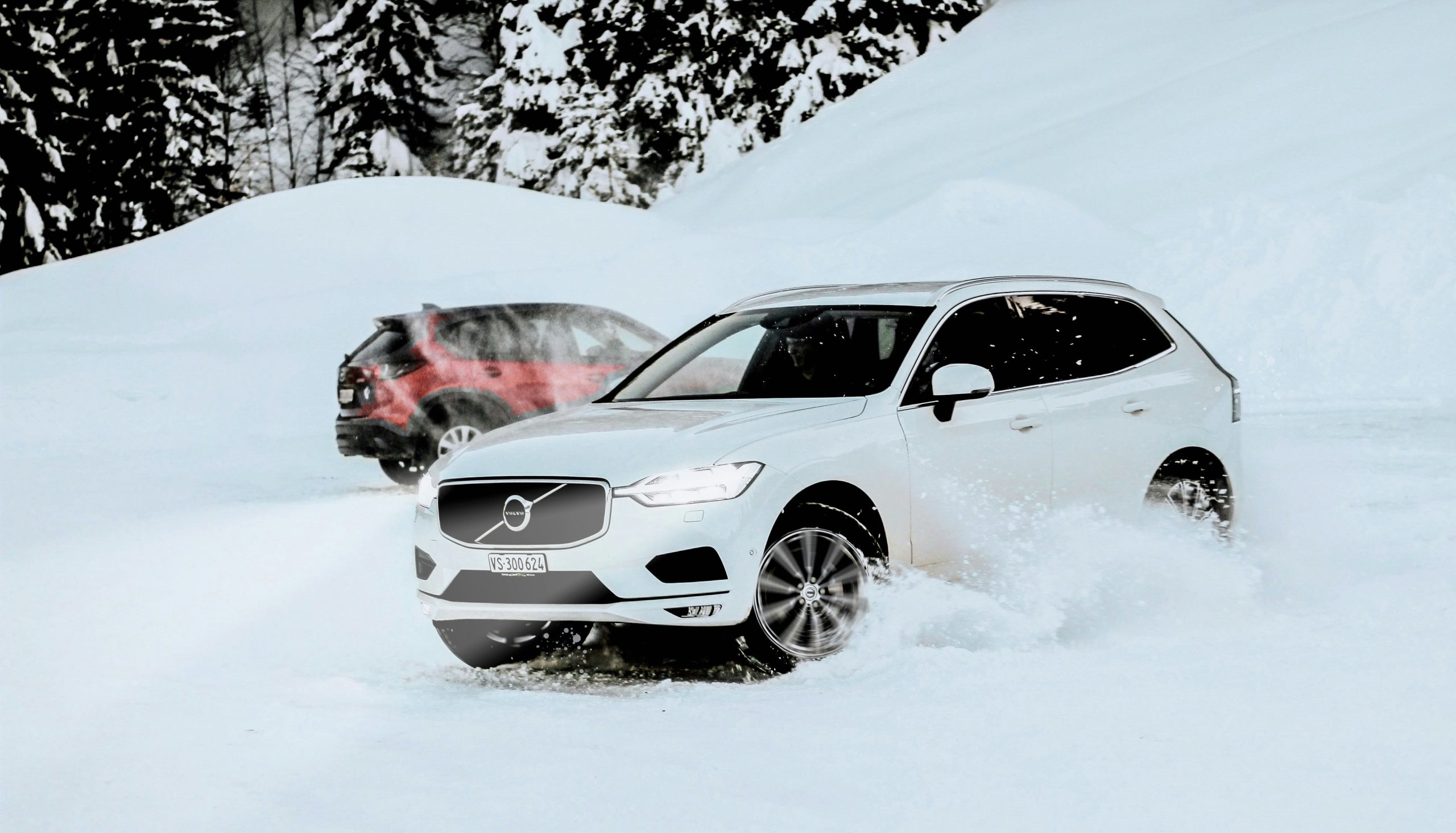 I captured this beautiful Volvo XC 60 in Valais, Switzerland in 2019. I hope you like it! If you want to support me, just visit my website michelgrolet.com!
